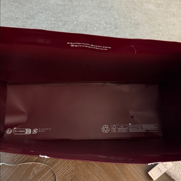 Gucci Deep Red Shopping Bag - Picture 6 of 8